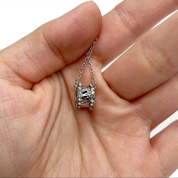 Violet Harper Silver Tone Castaway Necklace - Picture 4 of 10